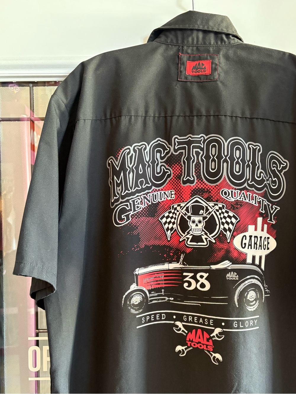 Vintage Mac Tools Black Short-Sleeve Button-Up